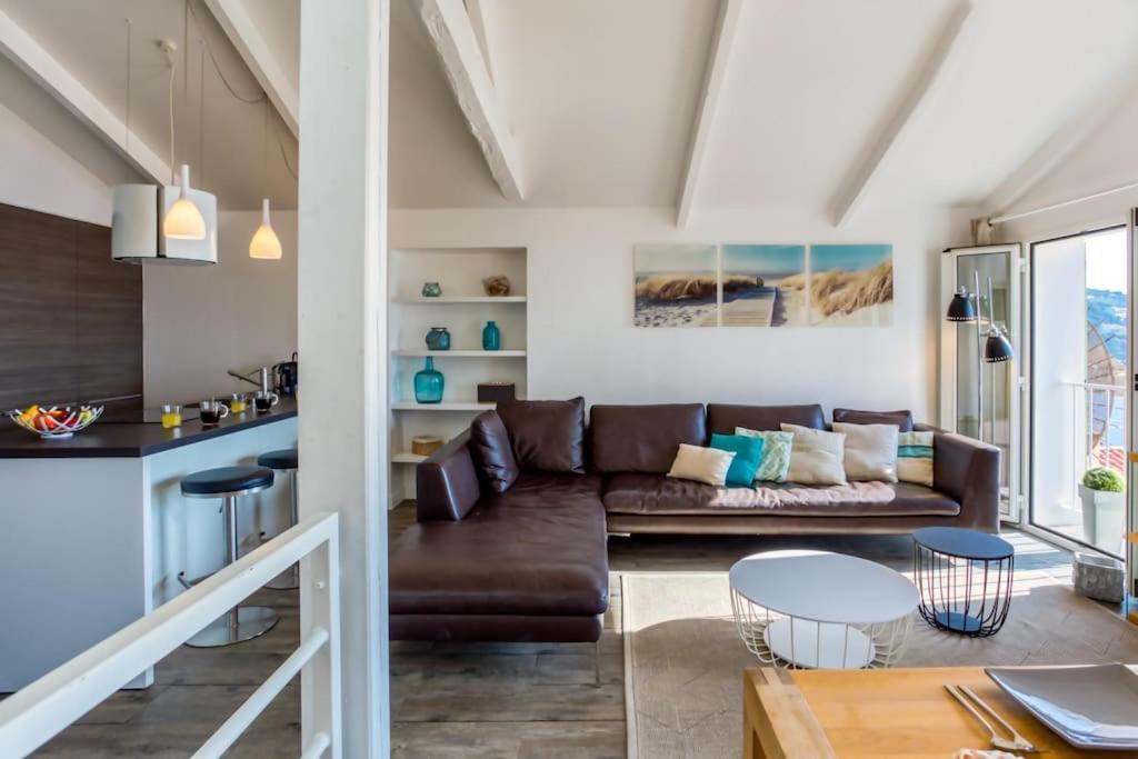 #40 Bright Sea View Suite For 6 2Mins Walk Port & Sea Villefranche-sur-Mer Kültér fotó