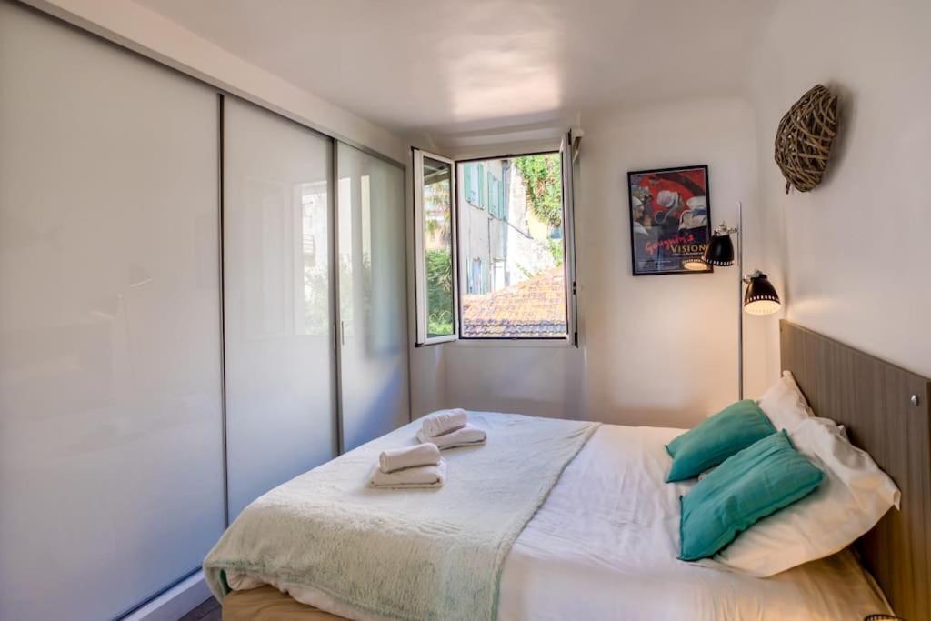 #40 Bright Sea View Suite For 6 2Mins Walk Port & Sea Villefranche-sur-Mer Kültér fotó